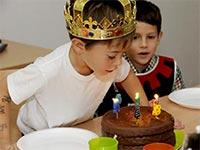 Feiere Deinen Geburtstag mit Chess4Kids
